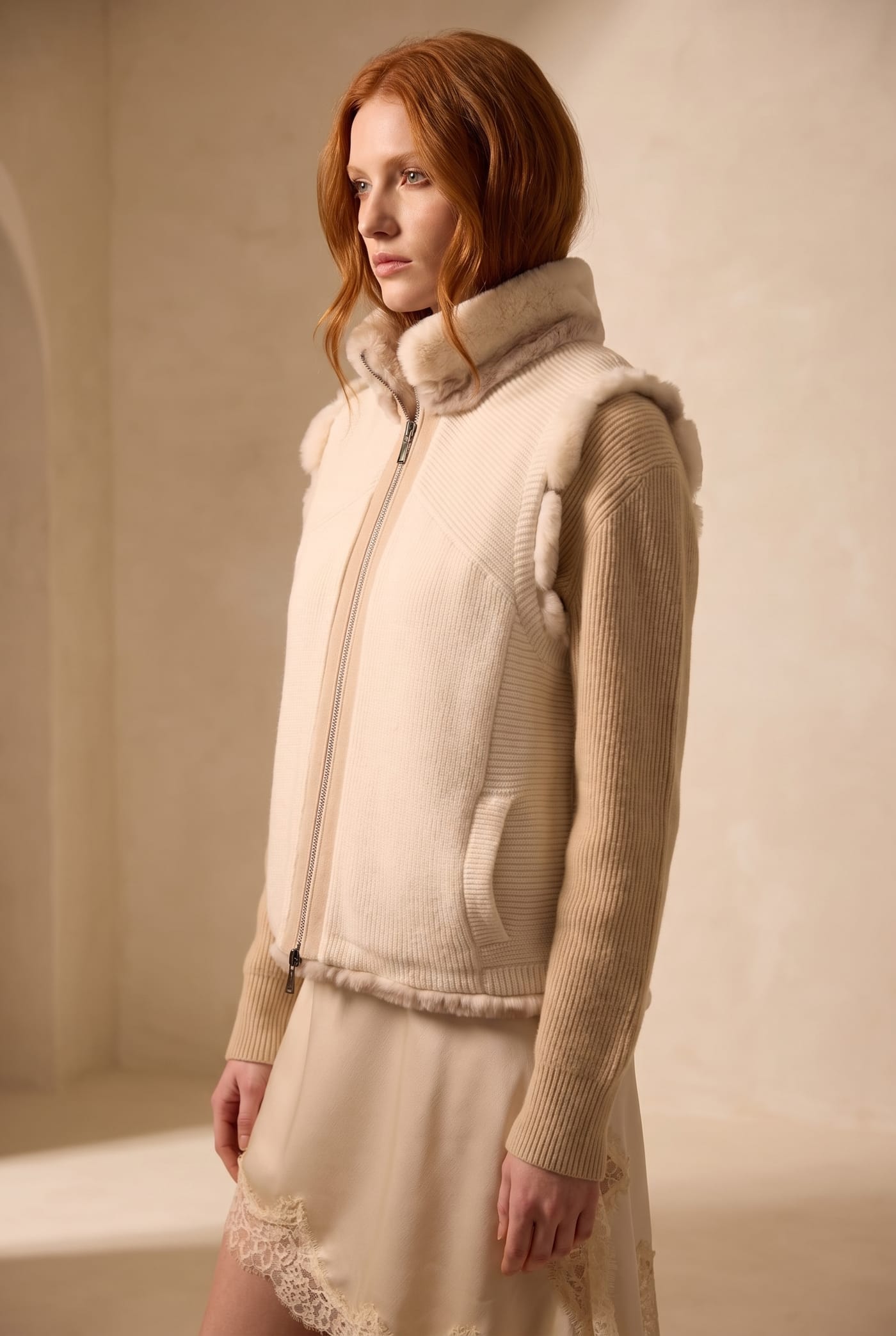 Style 2022-41 KNIT gilet, side view