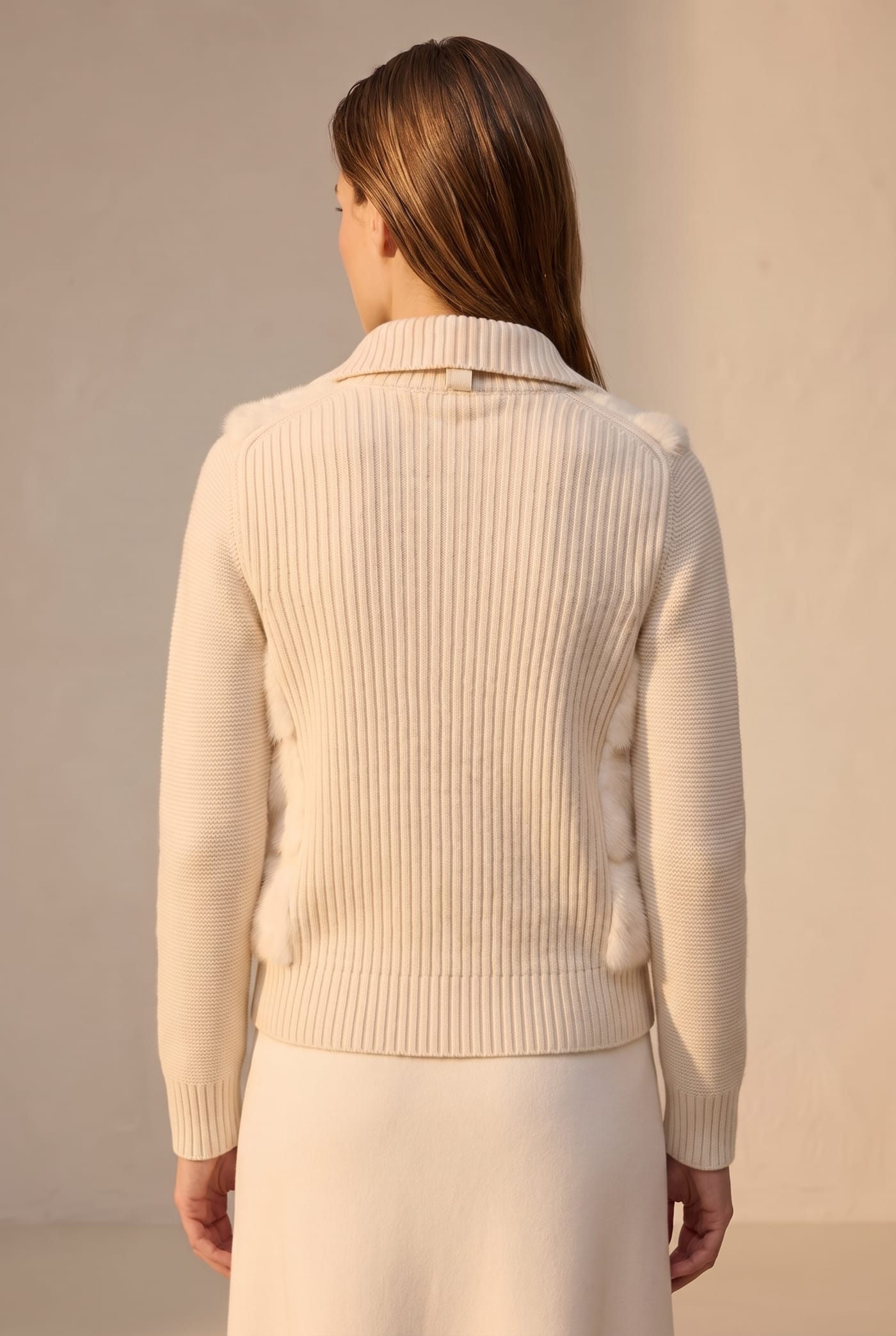 Style LP knitted cashmere back view
