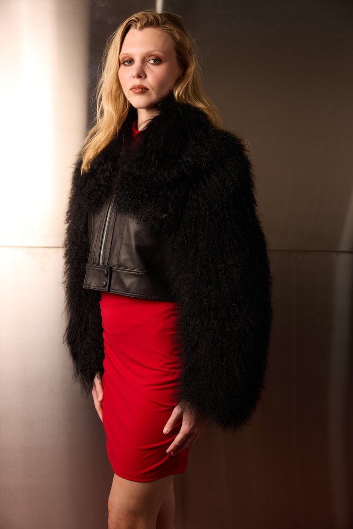 Tibet lamb and leather jacket in black, side view