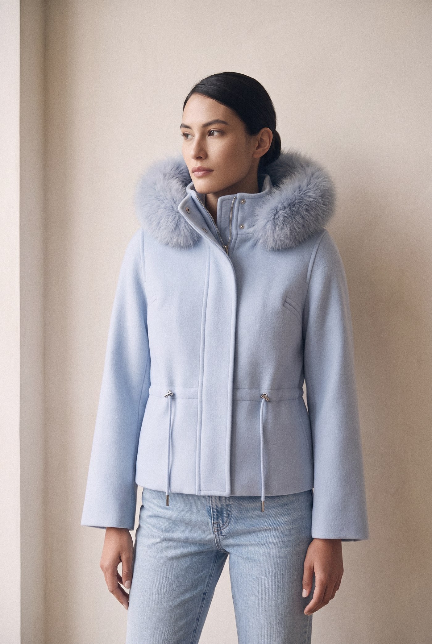 Style VICTORIA light blue mini parka with fox-trimmed hood, front