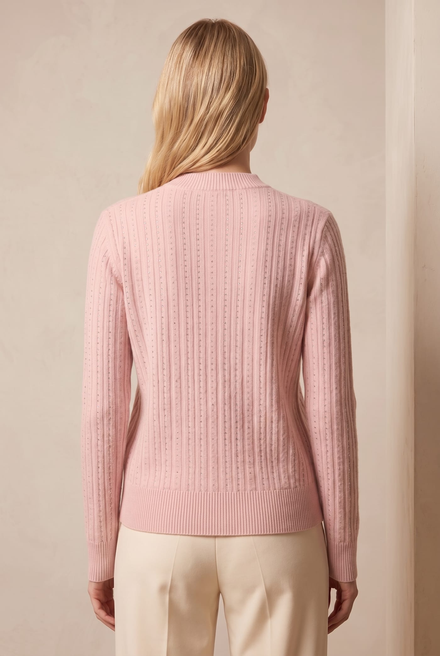 Style YRL512 sweater, back view