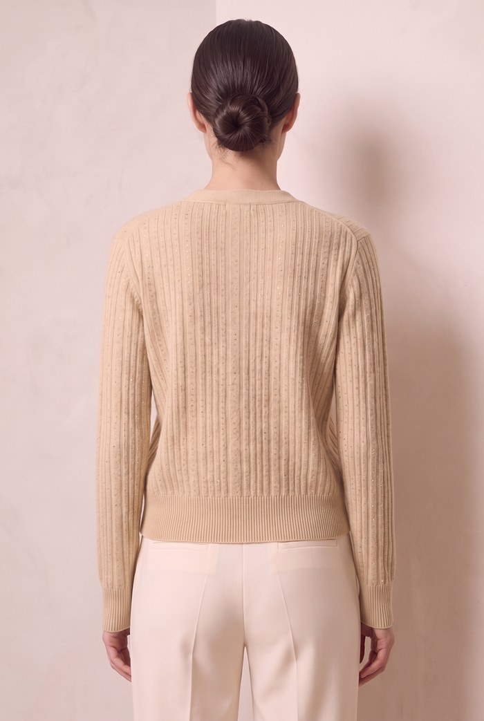 Style YRL870 beige cardigan, back view
